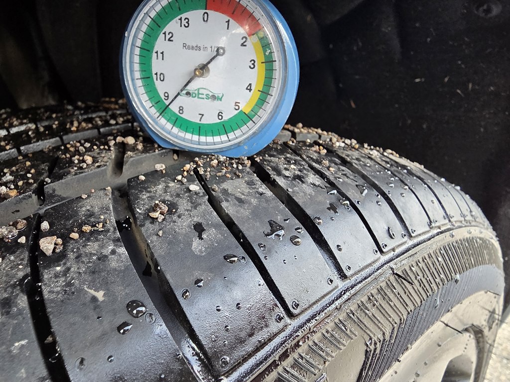 2013 Volkswagen Beetle Image 30