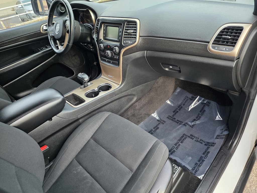 2015 Jeep Grand Cherokee Image 16