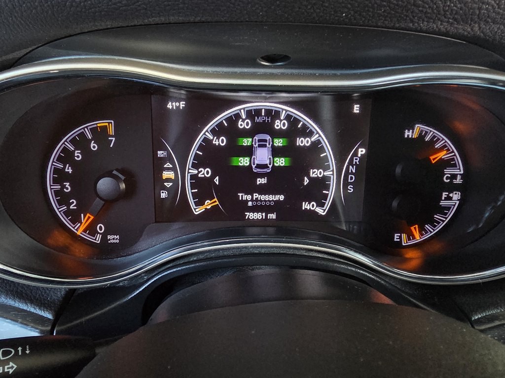 2015 Jeep Grand Cherokee Image 21