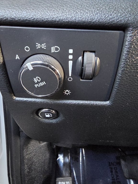 2015 Jeep Grand Cherokee Image 31