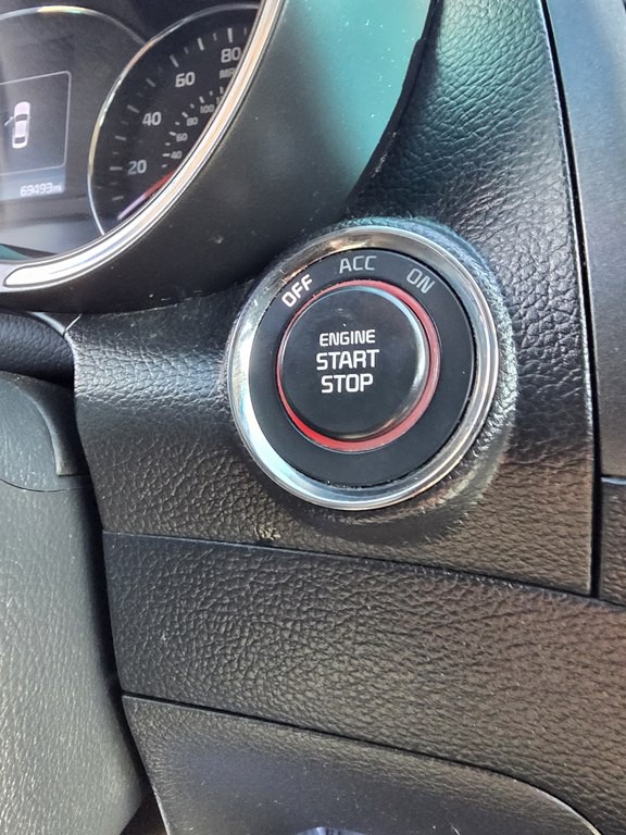 2017 Kia Forte Image 29