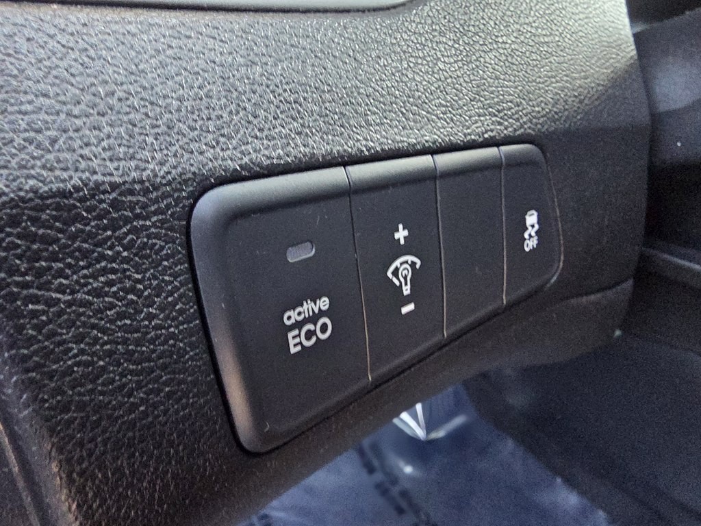 2015 Hyundai Elantra Image 27