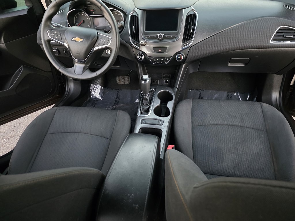 2019 Chevrolet Cruze Image 14