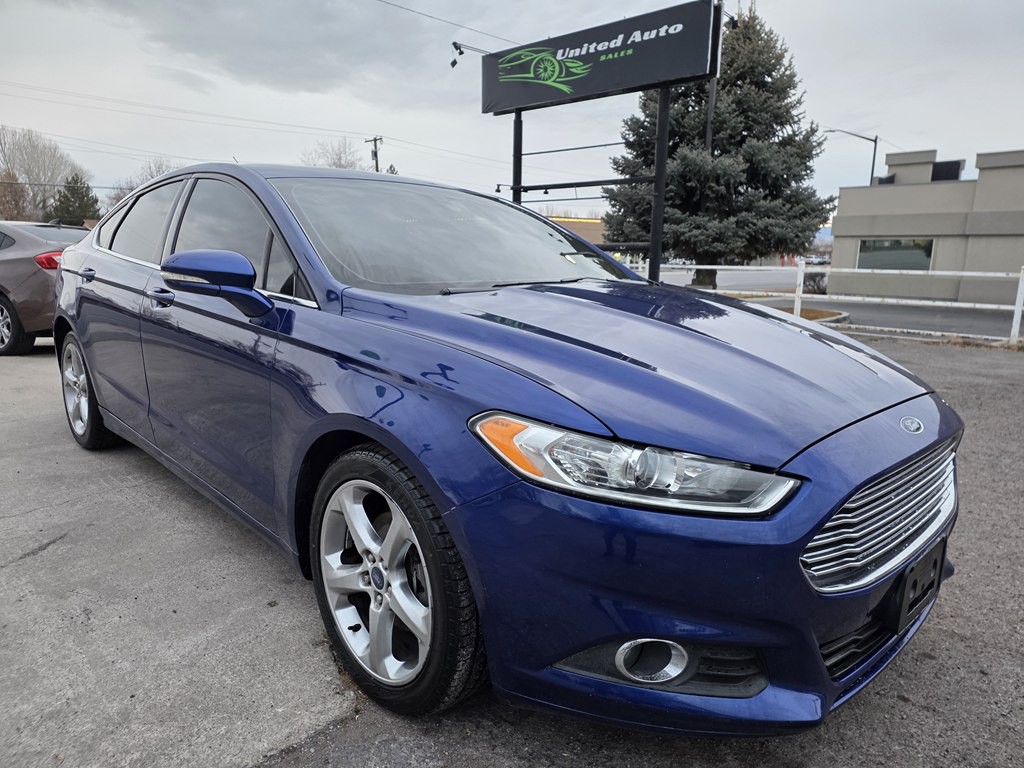 2015 Ford Fusion Image 1