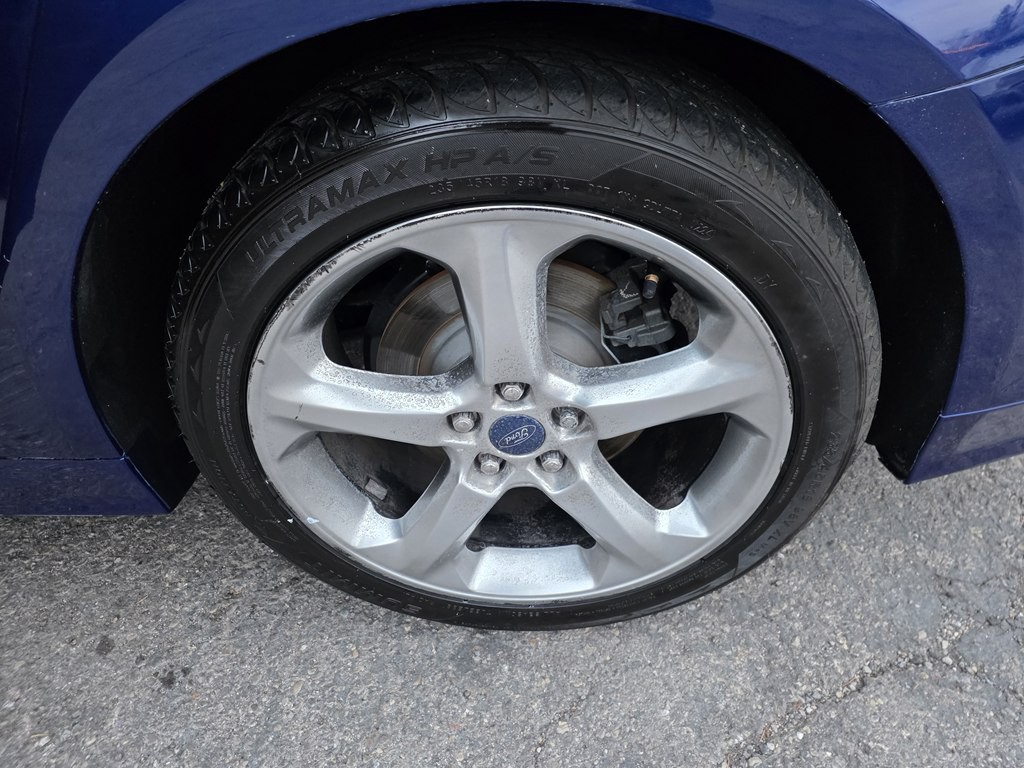 2015 Ford Fusion Image 30