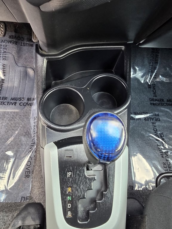 2014 Toyota Prius Image 25