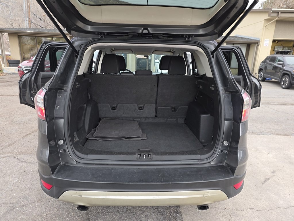 2017 Ford Escape Image 10