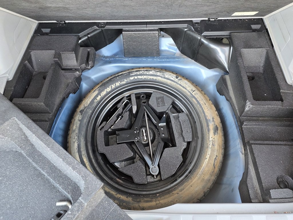 2010 Subaru Forester Image 30