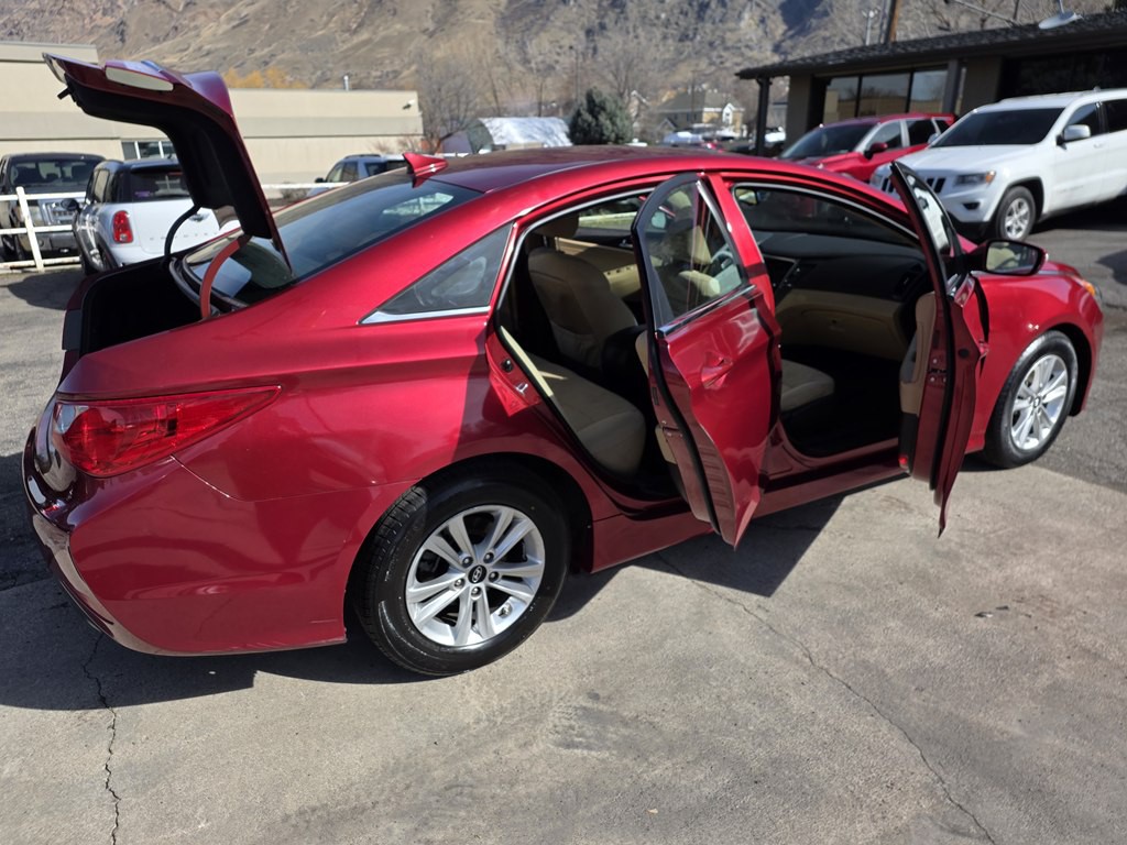 2014 Hyundai Sonata Image 9
