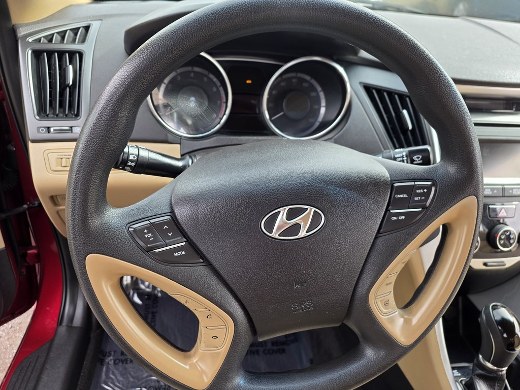 2014 Hyundai Sonata Image 17