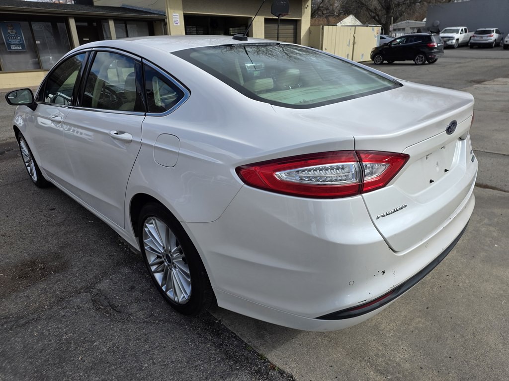 2016 Ford Fusion Image 6