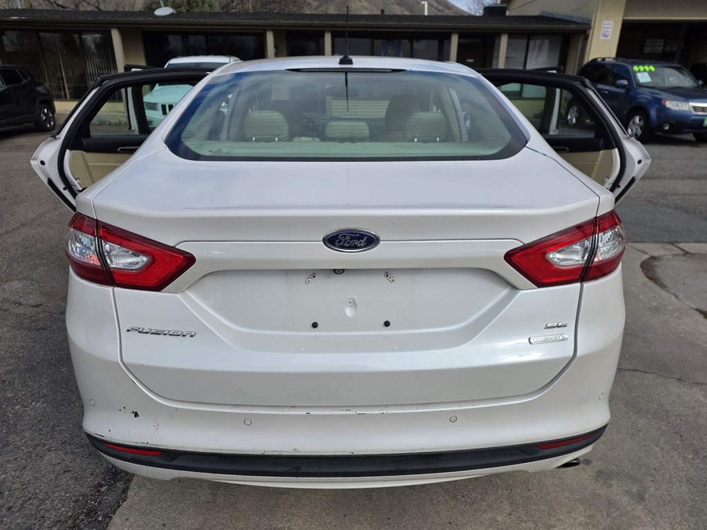 2016 Ford Fusion Image 7