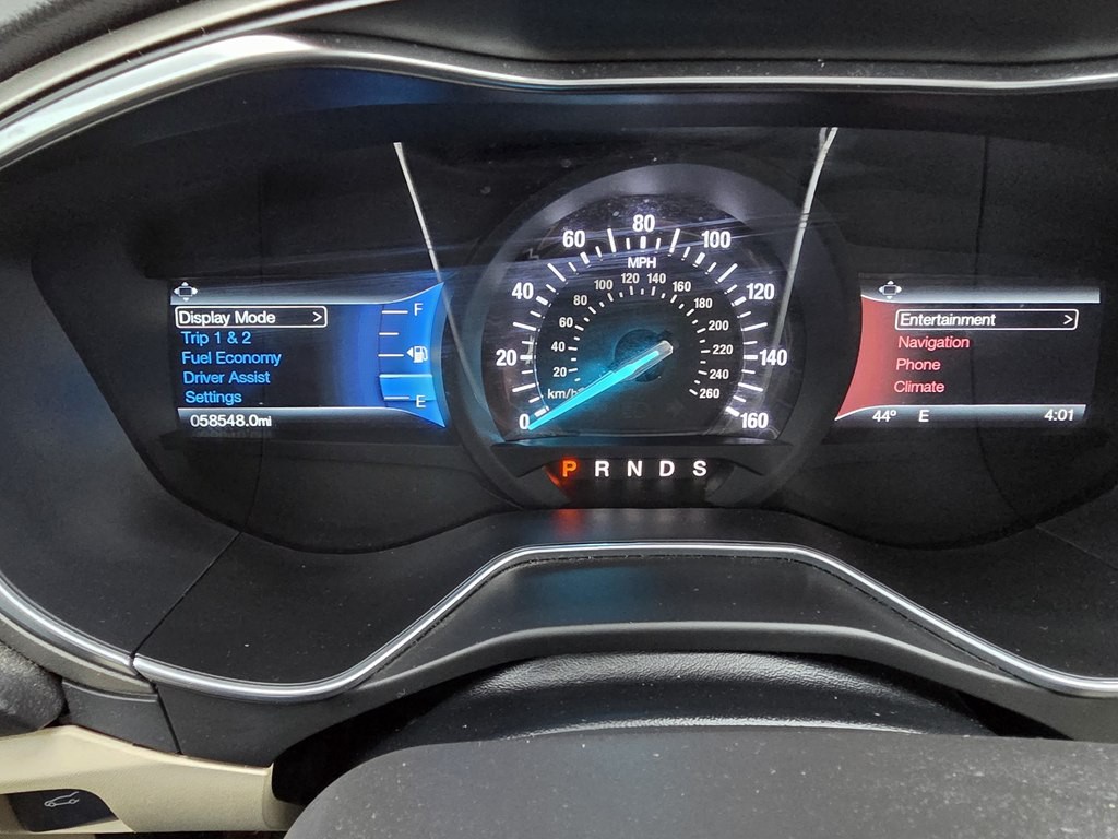 2016 Ford Fusion Image 19