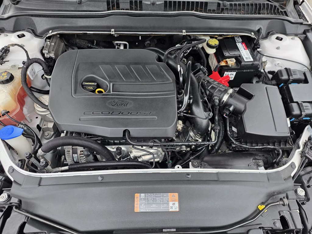 2016 Ford Fusion Image 30