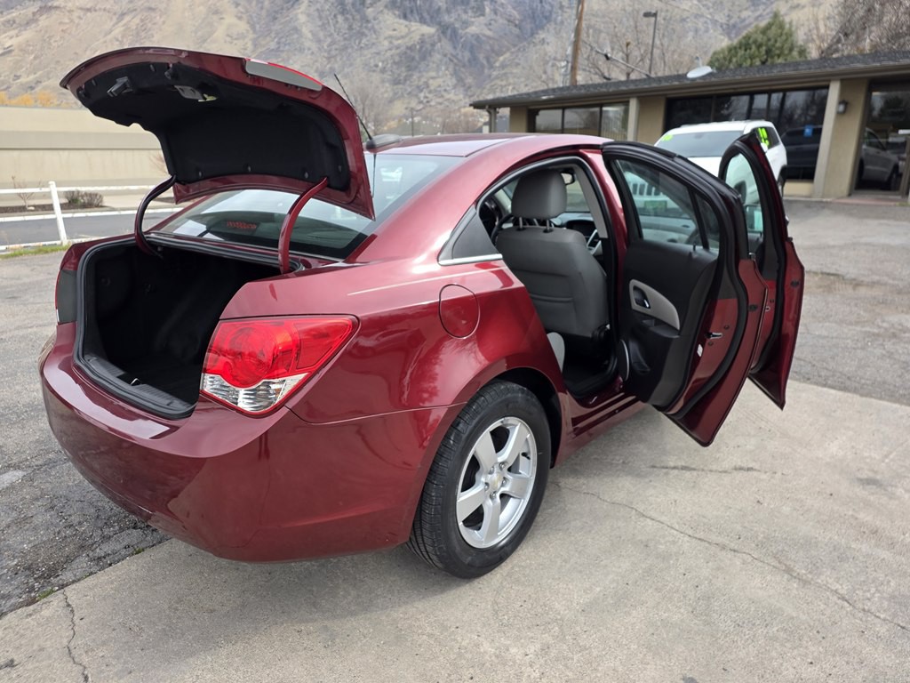 2015 Chevrolet Cruze Image 11