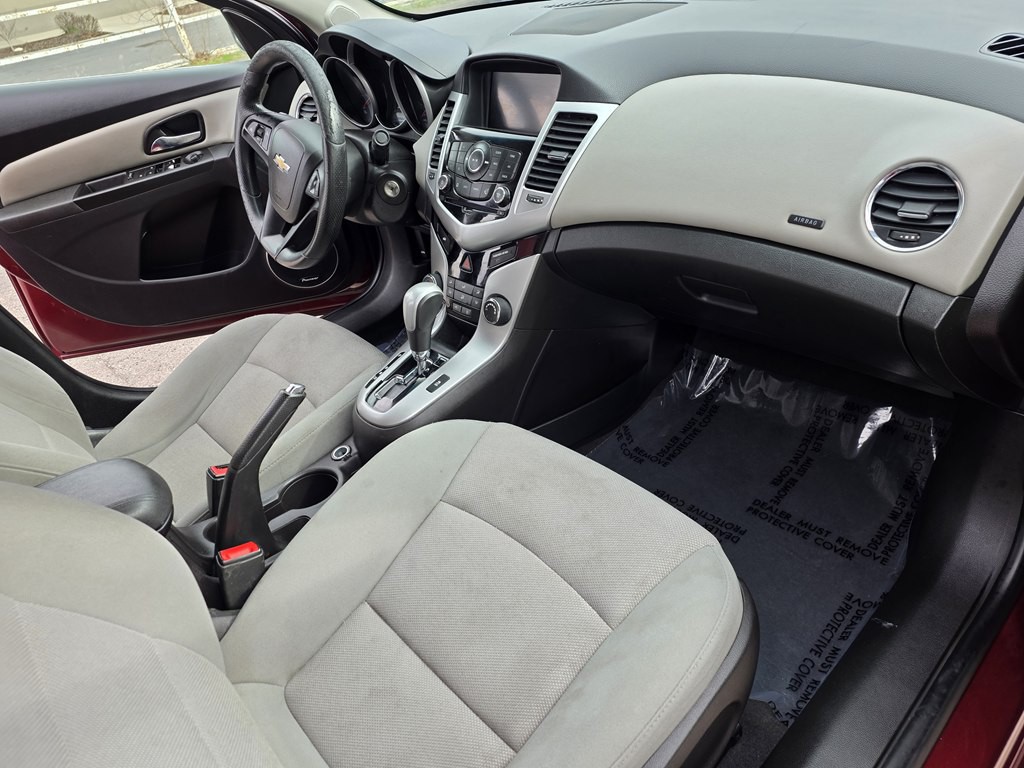 2015 Chevrolet Cruze Image 15