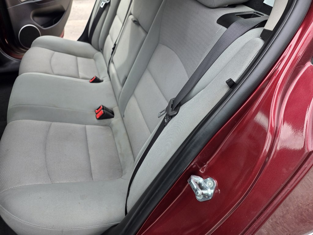 2015 Chevrolet Cruze Image 16