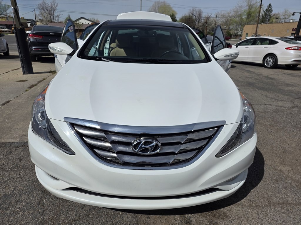 2013 Hyundai Sonata Image 4