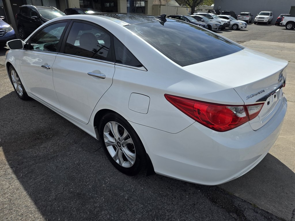 2013 Hyundai Sonata Image 7