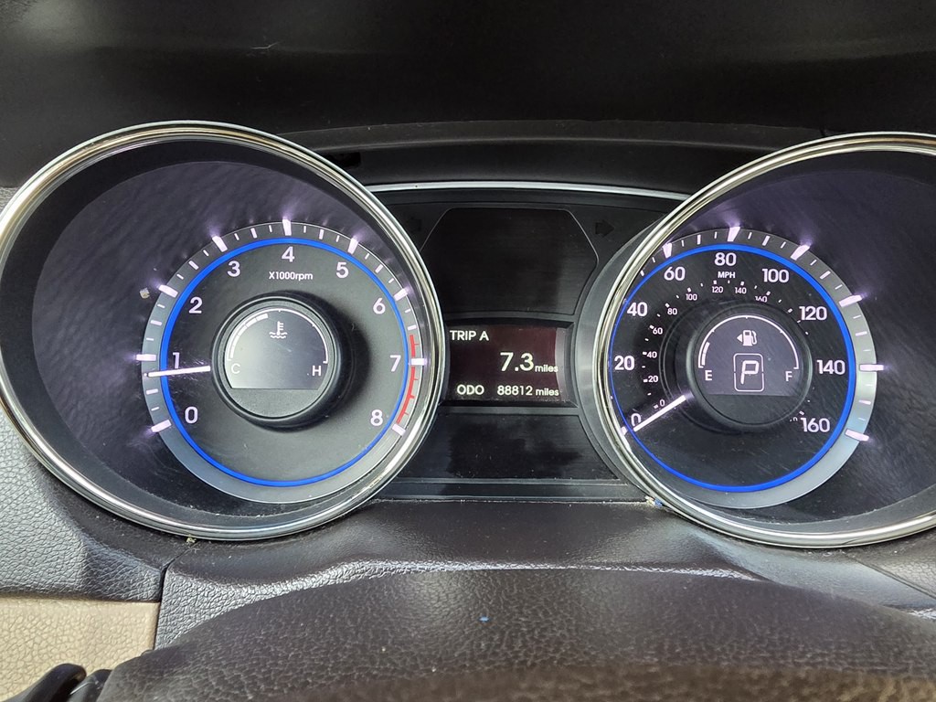 2013 Hyundai Sonata Image 23