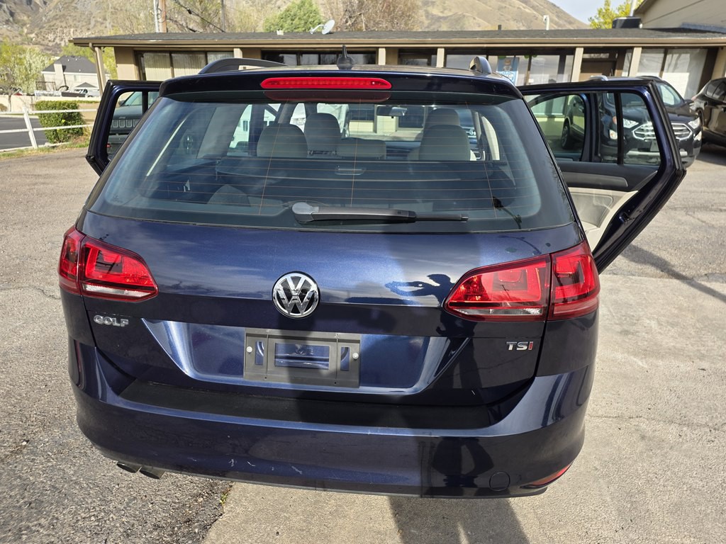 2016 Volkswagen Golf Image 7