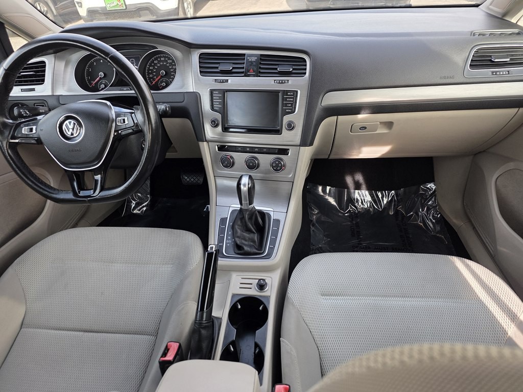 2016 Volkswagen Golf Image 14