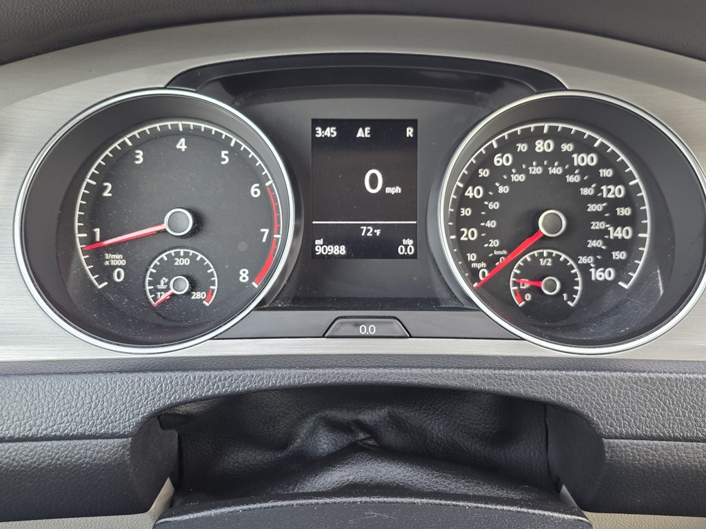 2016 Volkswagen Golf Image 19