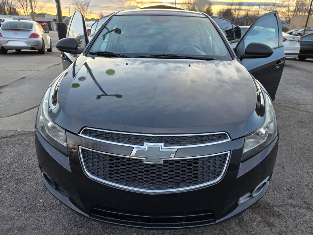 2014 Chevrolet Cruze Image 4