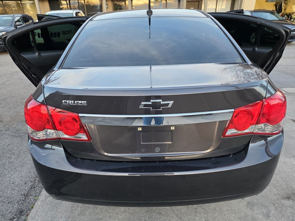 2014 Chevrolet Cruze Image 7