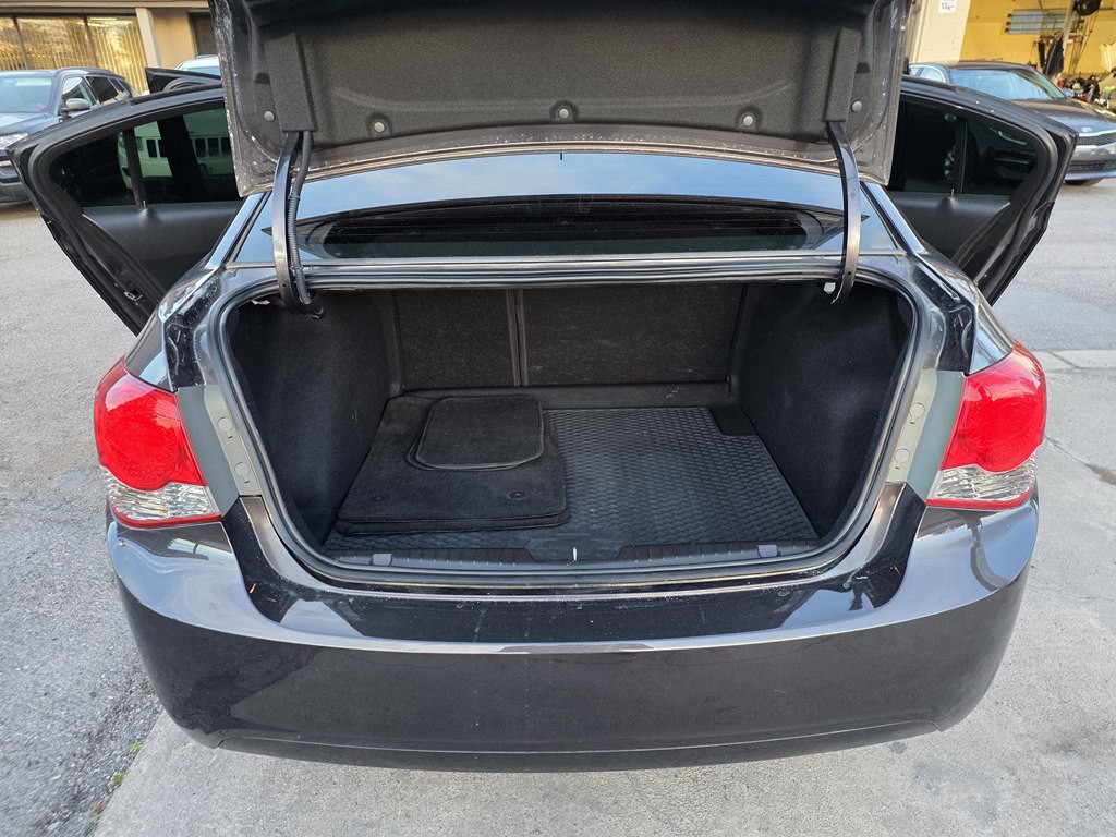 2014 Chevrolet Cruze Image 10