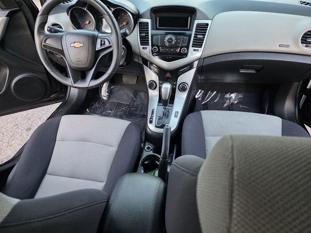 2014 Chevrolet Cruze Image 13