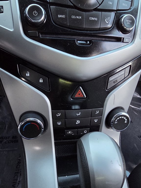 2014 Chevrolet Cruze Image 21