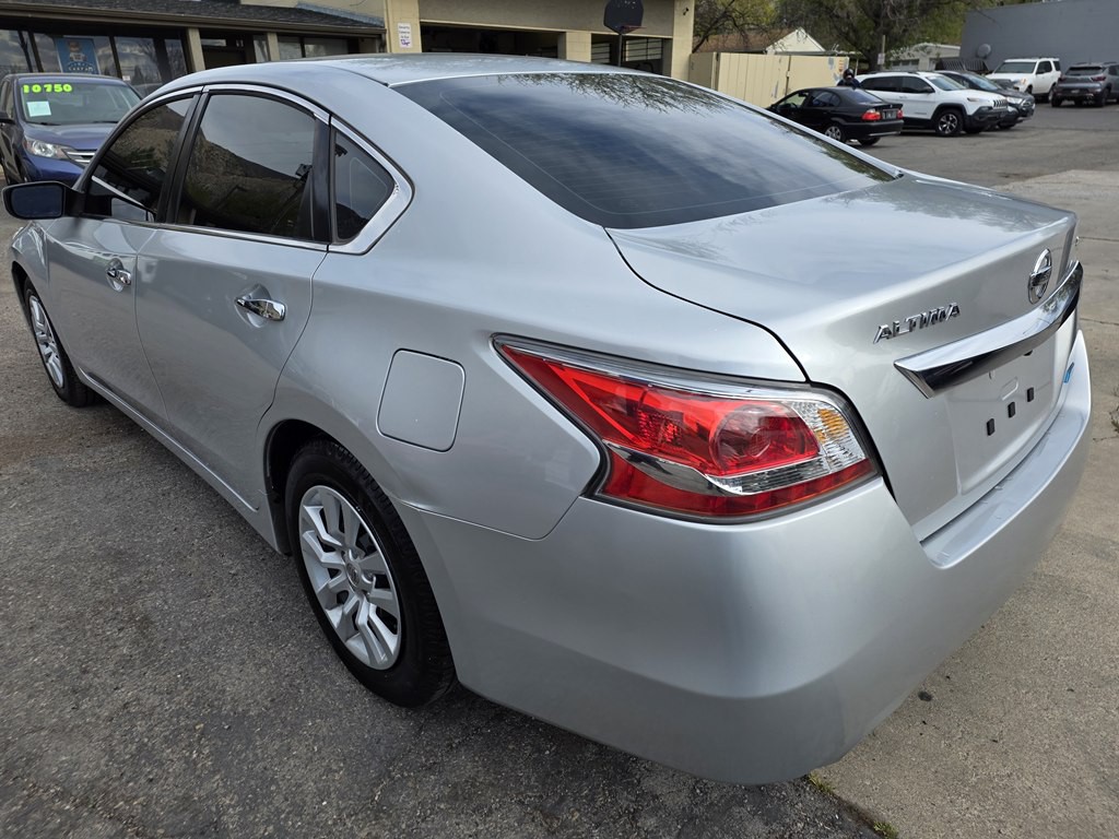 2014 Nissan Altima Image 6