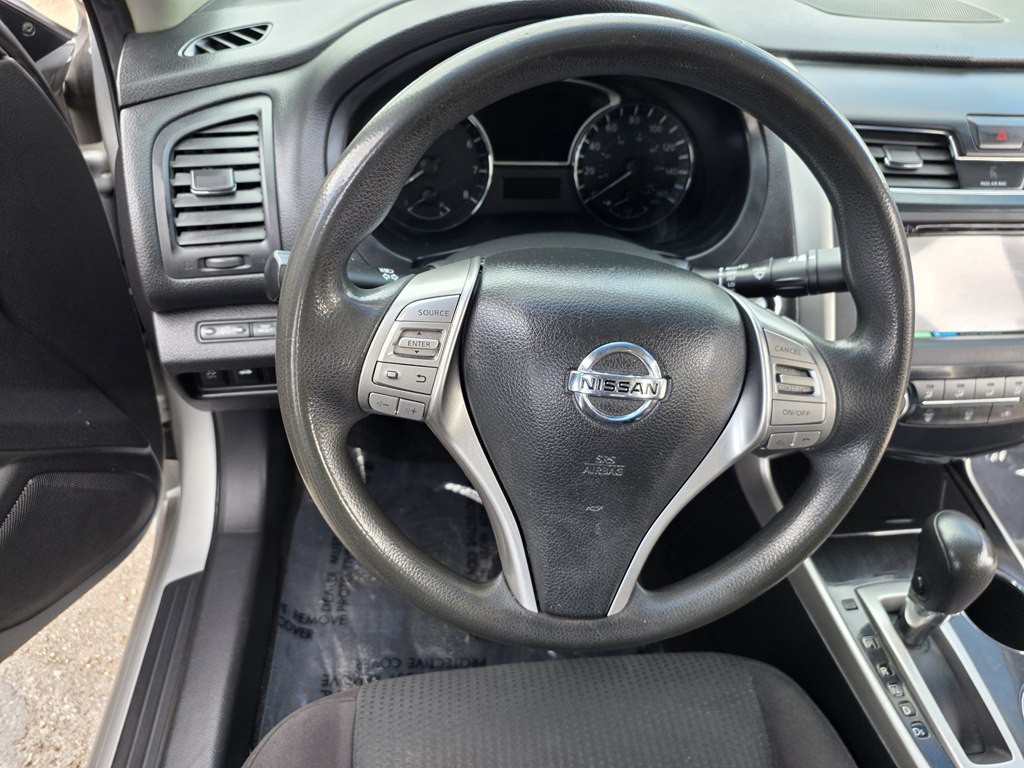 2014 Nissan Altima Image 19