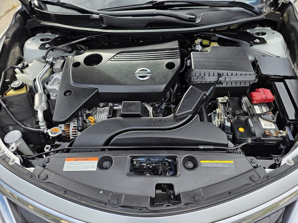 2014 Nissan Altima Image 32
