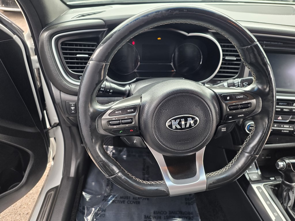 2015 Kia Optima Image 24