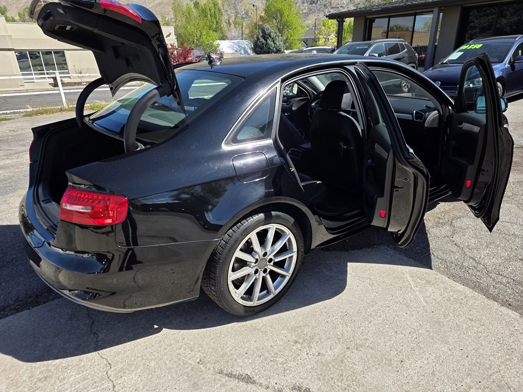 2016 Audi A4 Image 10