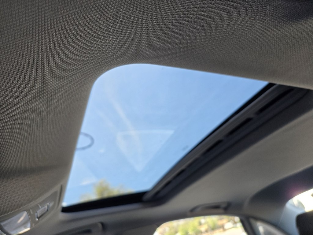 2016 Audi A4 Image 13