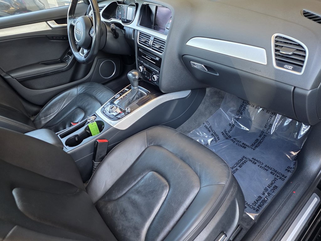 2016 Audi A4 Image 16