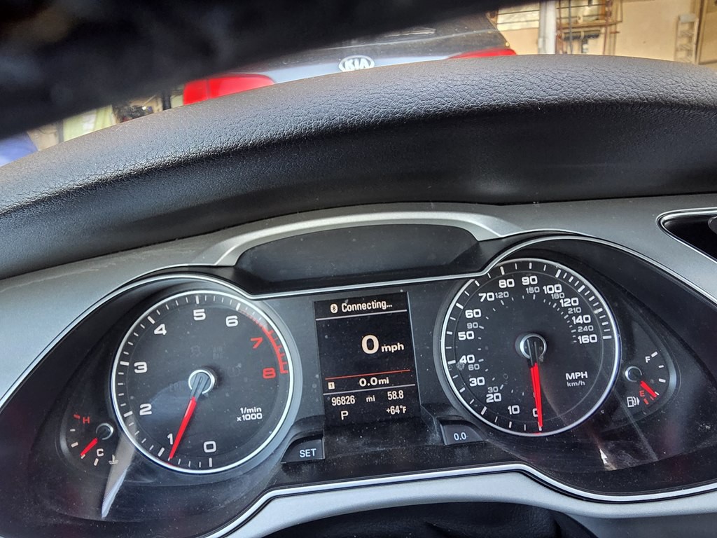 2016 Audi A4 Image 19