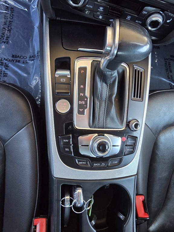 2016 Audi A4 Image 26
