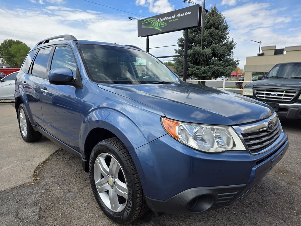 2010 Subaru Forester Image 1