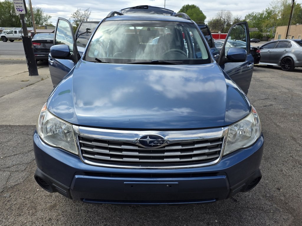 2010 Subaru Forester Image 4