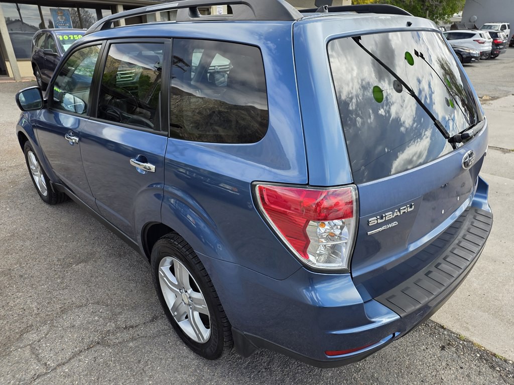 2010 Subaru Forester Image 6