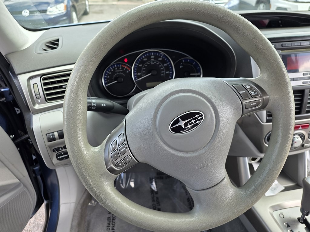 2010 Subaru Forester Image 21