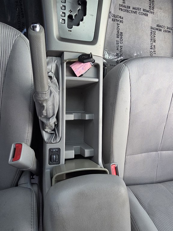 2010 Subaru Forester Image 27