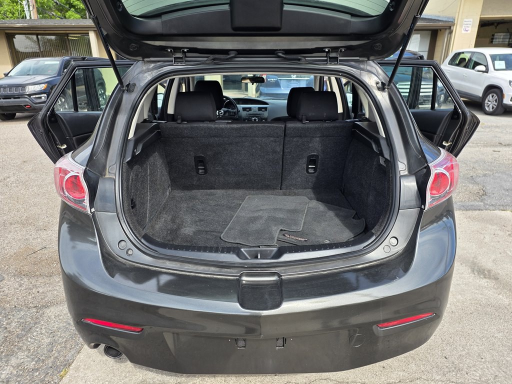 2012 Mazda Mazda3 Image 10