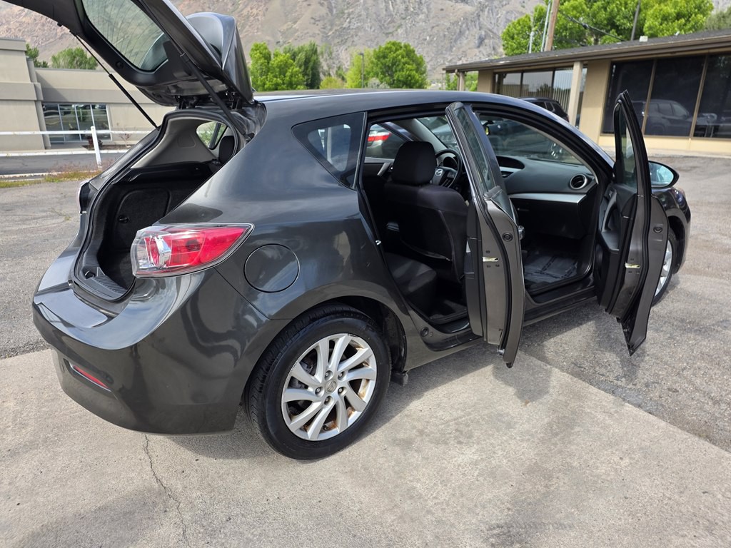 2012 Mazda Mazda3 Image 11
