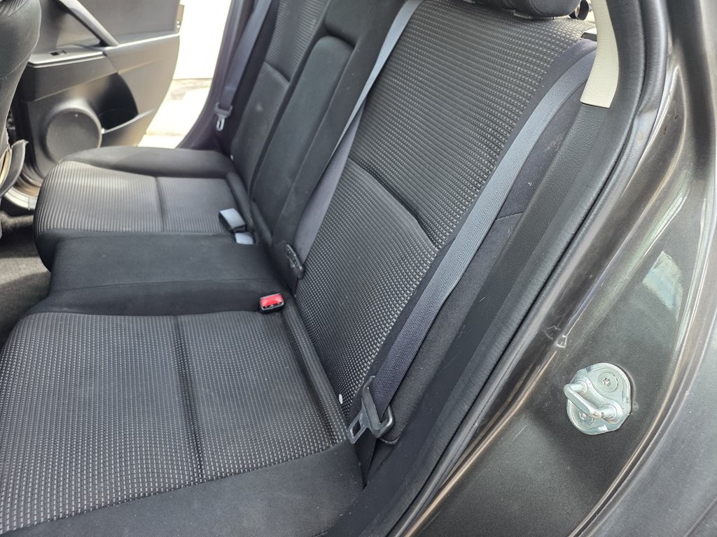 2012 Mazda Mazda3 Image 16