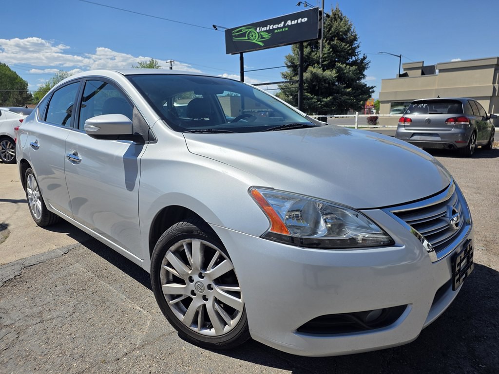 2013 Nissan Sentra Image 1